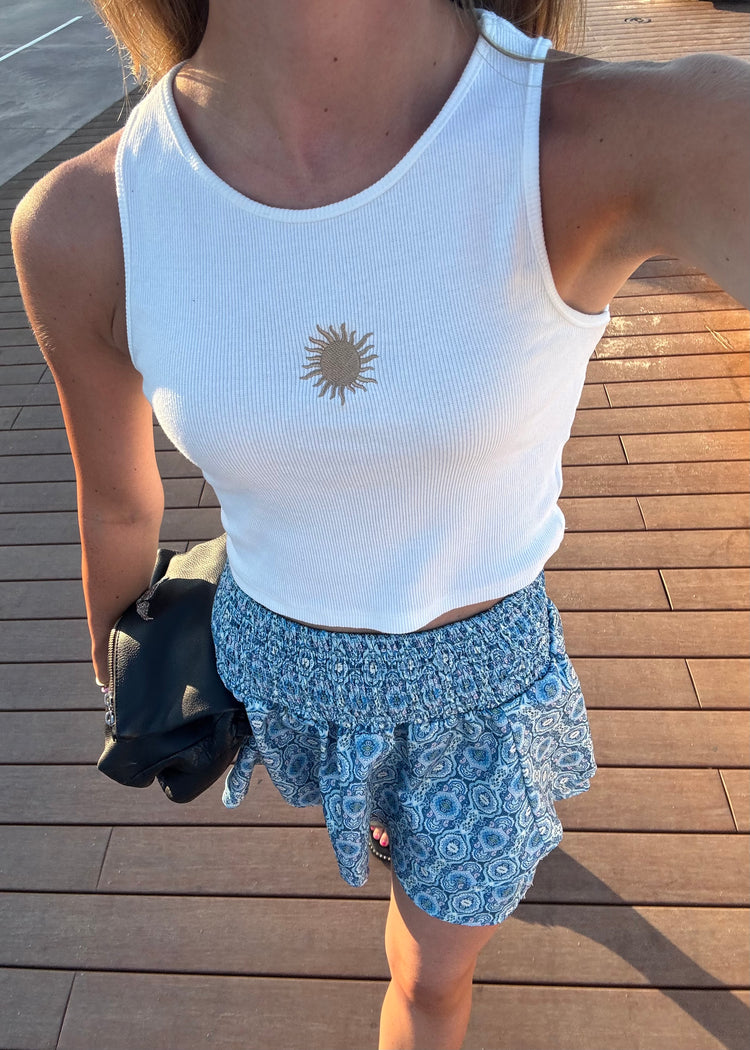 Tops & t-shirts