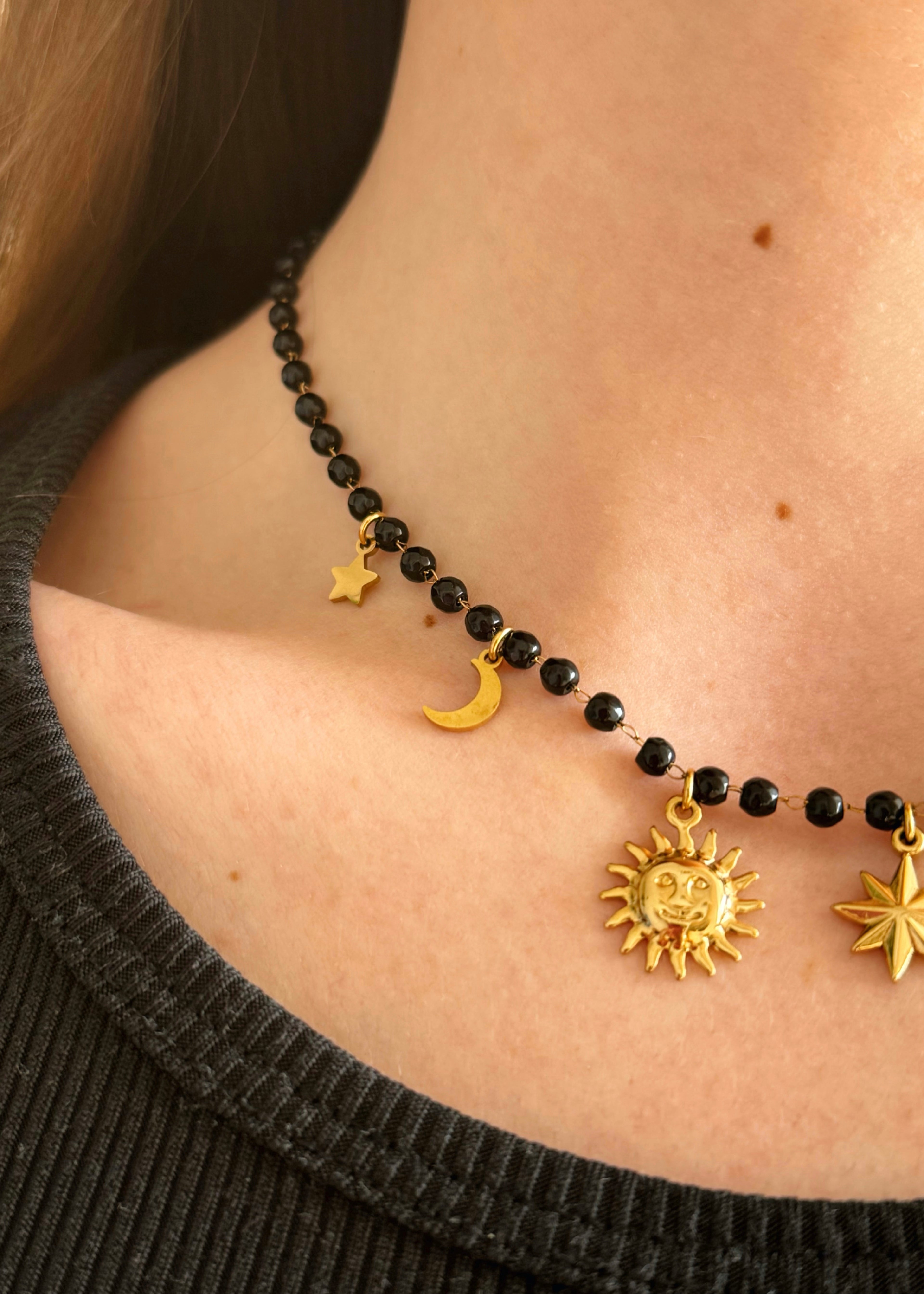 Collier Rosaline