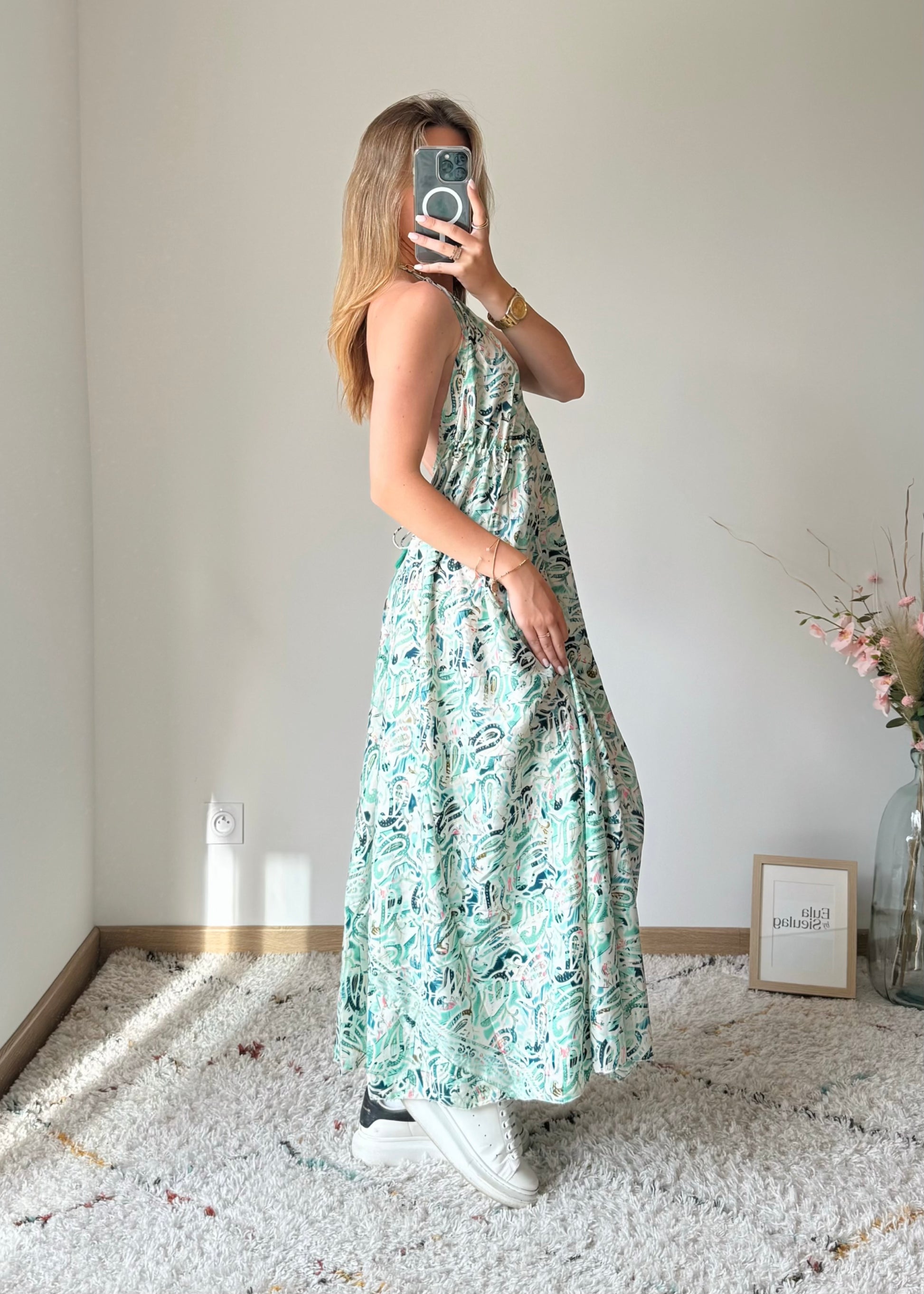 Robe Elina